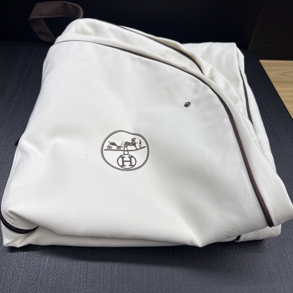 Hermès White Garment Bag Brown Trim Logo Zipper Closure Handles large 61x26 - Picture 5 of 5